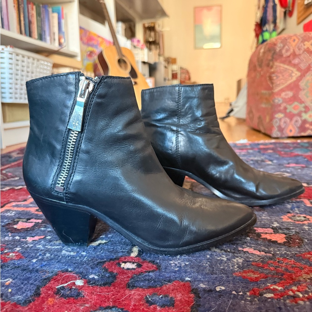 Frye Lila Zip Short Leather Ankle Boot